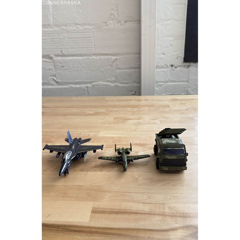 Military Aircraft & Vehicle Lot Matchbox Toysmith Soma 3 Pieces Mixed Era